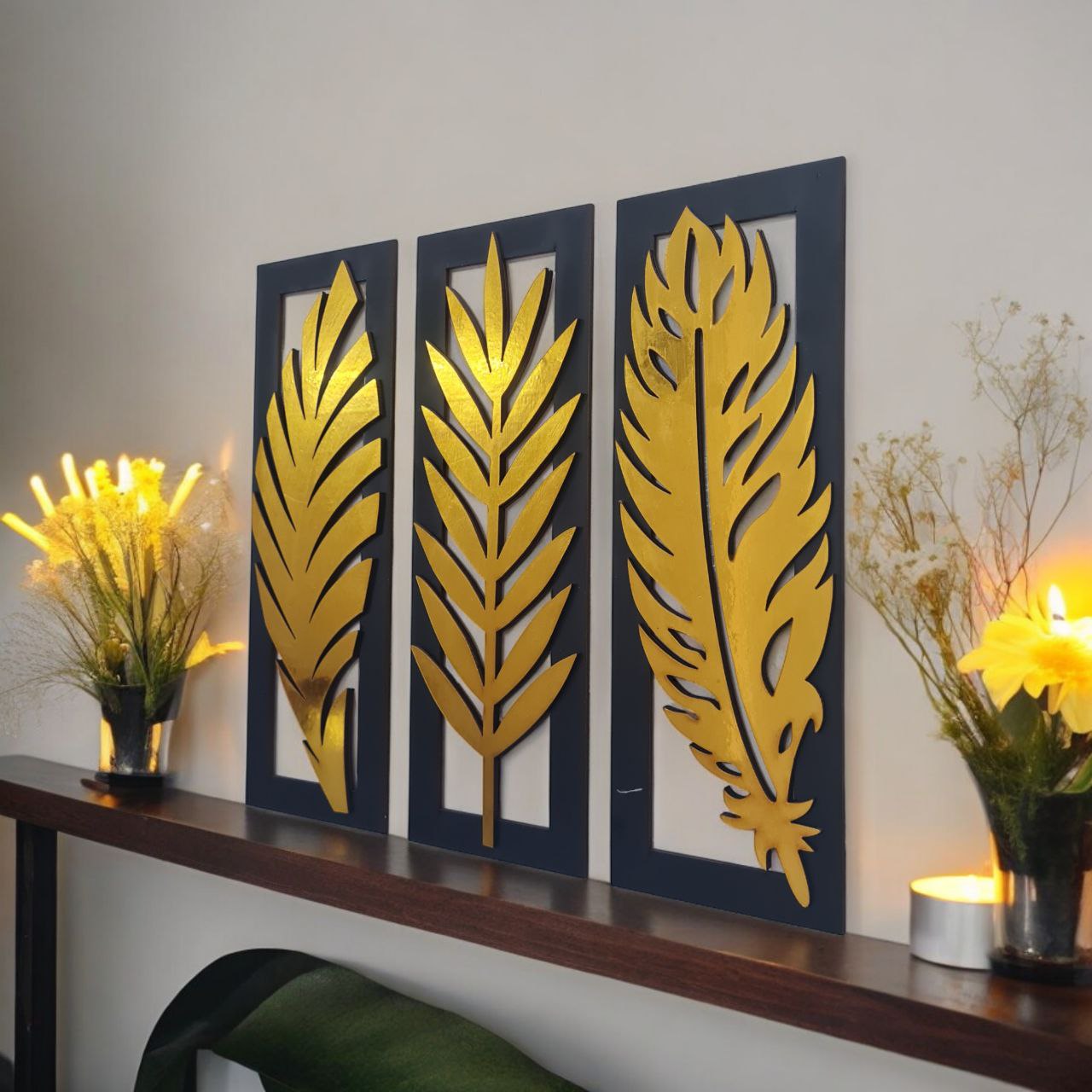 Transparent Leaf Golden and Black Wall Art / Wall Decor